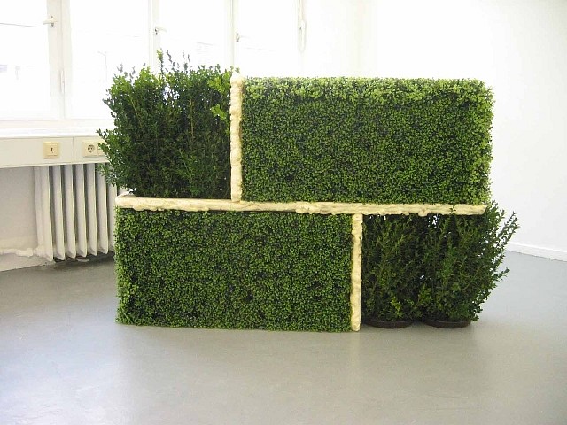 Oona Stern
Model for Dreamy, 2003 - 2004
live and synthetic hedge, wood, foam insulation, 36 x 54 x 18 in.
(proposal for the Toronto Sculpture Garden)