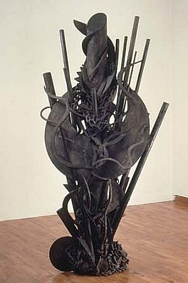 Lee Tribe
King, 1986
mild steel, welded, treated and varnished, 72 x 37 x 23 inches