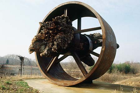 Ales Vesely
Trunk of Tree Through the Big Wheel, 1993
iron, wood, 303 x 303 x 540 cm