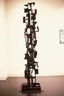 Robert Sestok
Vertical Up, 1987
steel, 98 x 26 3/4 x 27 1/4 inches
