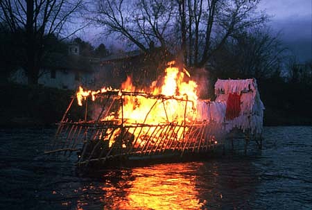 Caoimhghin O Fraithile
River Fire, 2003
wood, white rags, fire, 60 x 36 x 192 inches
Johnson, Vermont