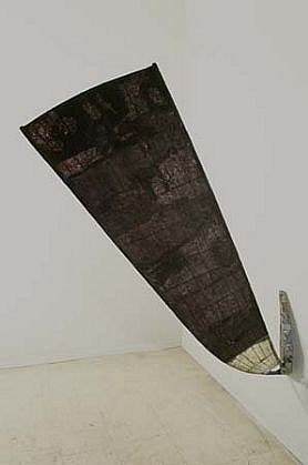Creighton Michael
Kyoto, 1985
tin, paper, wood, 65 x 20 x 34 inches