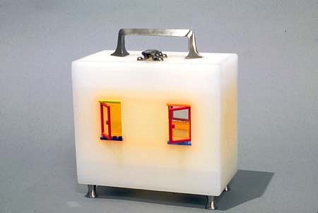 Jaye Moon
Yellow Room Lunchbox, 2005
legos, plexiglas, 8 x 10 x 4 1/4 inches
