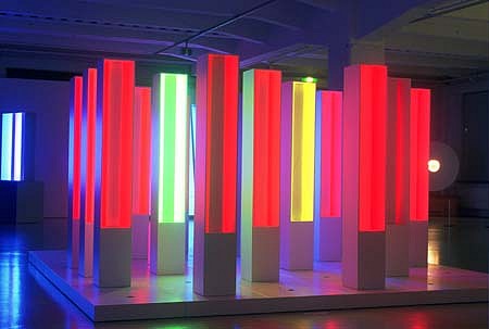 Esa Laurema
The Garden of Light Towers, 1996
flourescent tubes, 480 x 480 x 180 cm