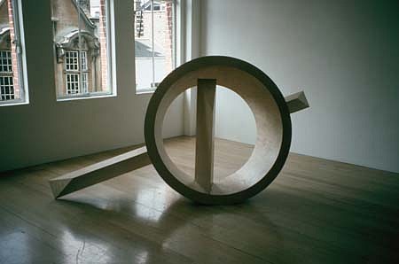 Nigel Hall
Soglio IV, 1994
wood, 152 x 296 x 84 cm