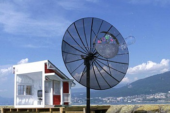 Ernest Daetwyler -&nbsp;Bubble Machine at ArtCanal (bulles de savon)