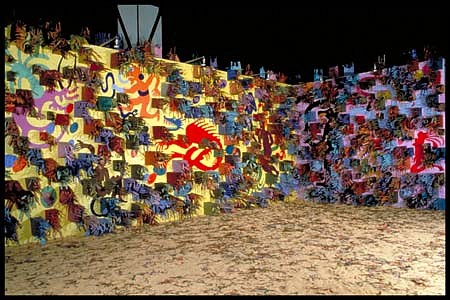 Francisco Alvarado-Juarez
Mexico en el Corazon; Para Lucas, 1995
mixed media, 576 x 600 x 144 inches