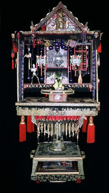 Suzanne Klotz
Disco Versus Mao Tse-tung, 2003
wood, mixed, CD player, 60 x 34 x 34 inches