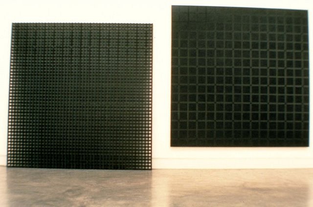 Hilarie Mais
Effigy, 1996 - 1998
oil on canvas, oil on timber, 183.5 x 179.3 x 4 cm