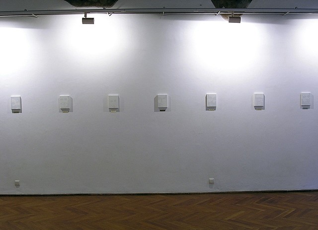 Rafal Jakubowicz
Gabinet/Cabinet, 2006
oil on canvas, 15 x 20 cm