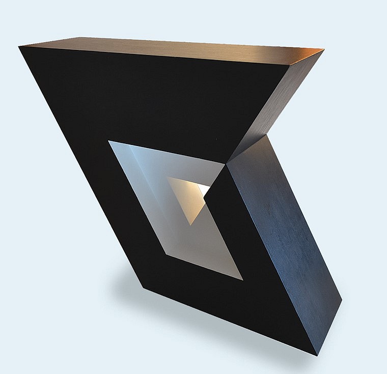 János Szász Saxon
Triangular Wedge, 2015
oil on densified wood, 55 x 75 x 20 cm