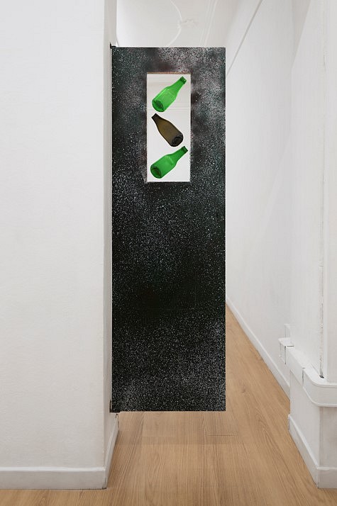 Gianluca Concialdi
Porta Tre Birre in Due, 2020
wood, paper collage, glass, gouache, spray paint, iron, 195 x 61.5 x 3.5 cm