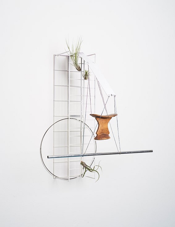 Christina Kral
Untitled, 2018
steel frame, plants, metal, wood, string, acrylic paint, 30 x 34 x 16 in.