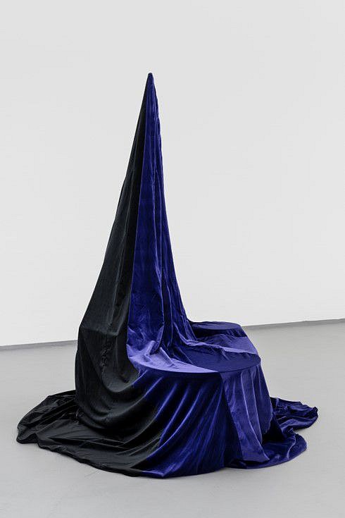 Anna-Sophie Berger
Cloak, 2021
velvet, thread, tripod and variable hardware, dimensions variable